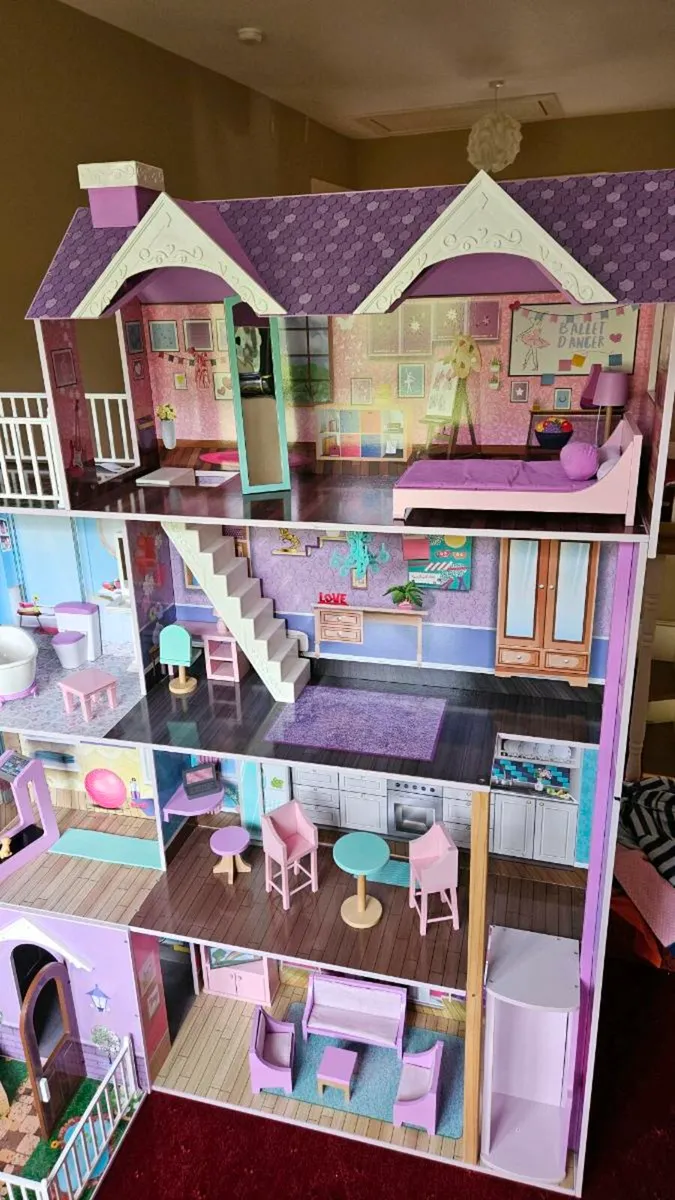 Like New Doll House - Image 4