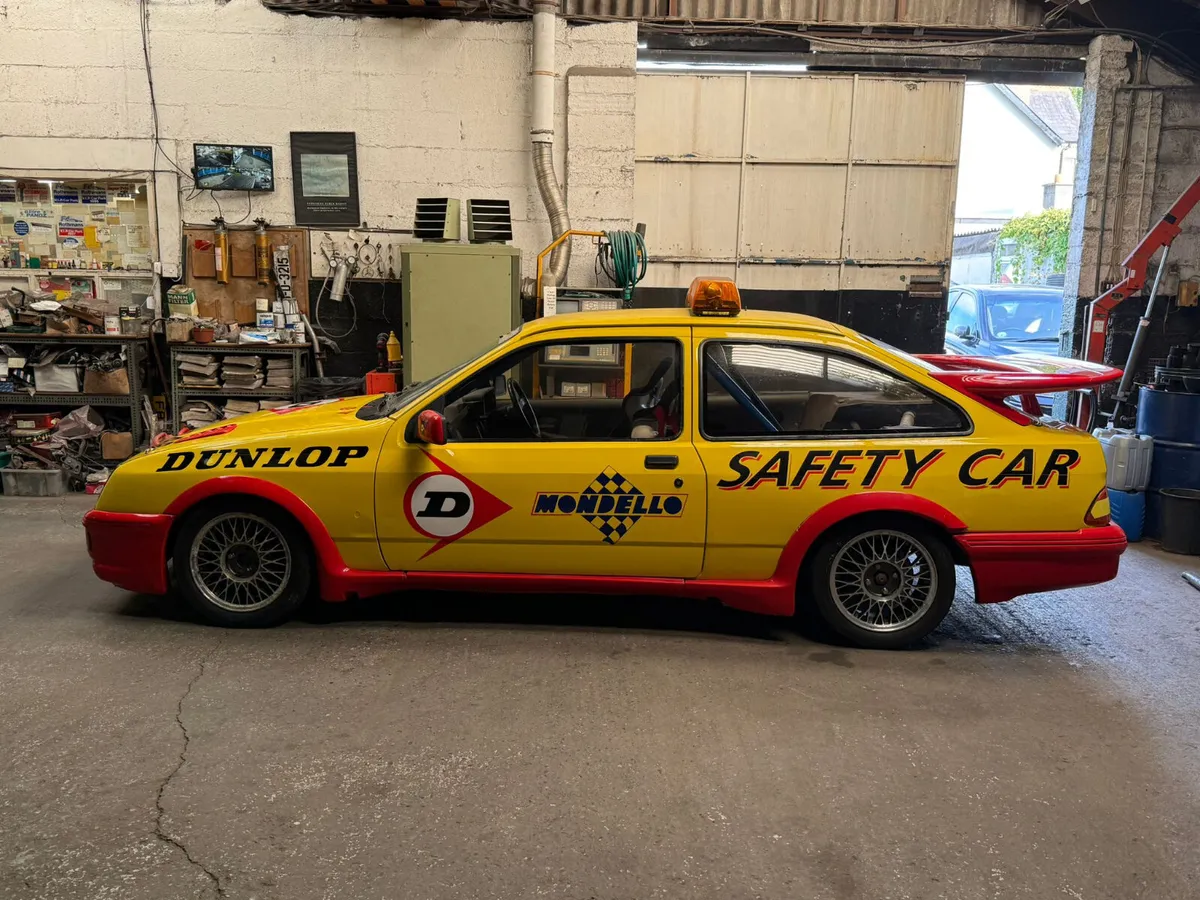 1987 FORD SIERRA COSWORTH GROUP N - Image 3