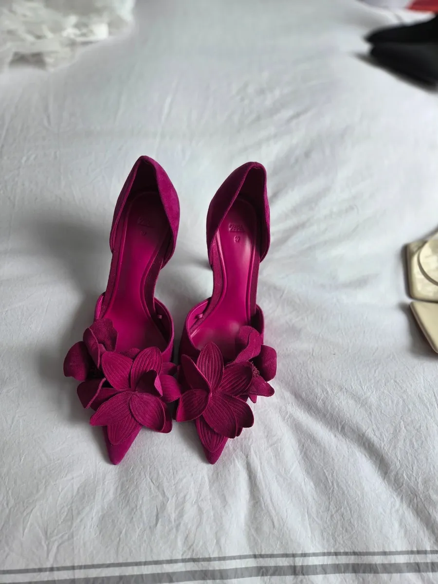 Shoes - Image 2