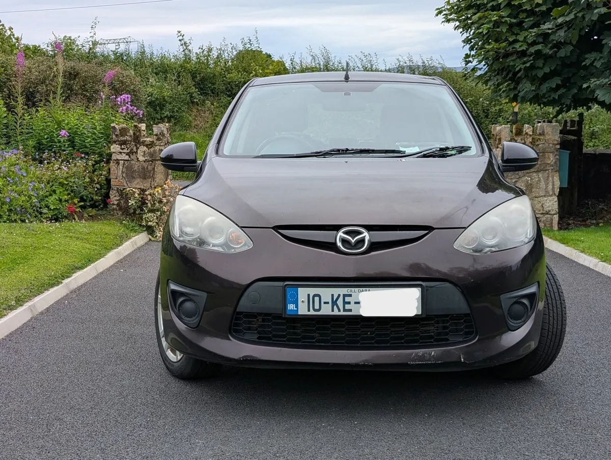 Mazda - Mazda2 - 2010 - Image 2
