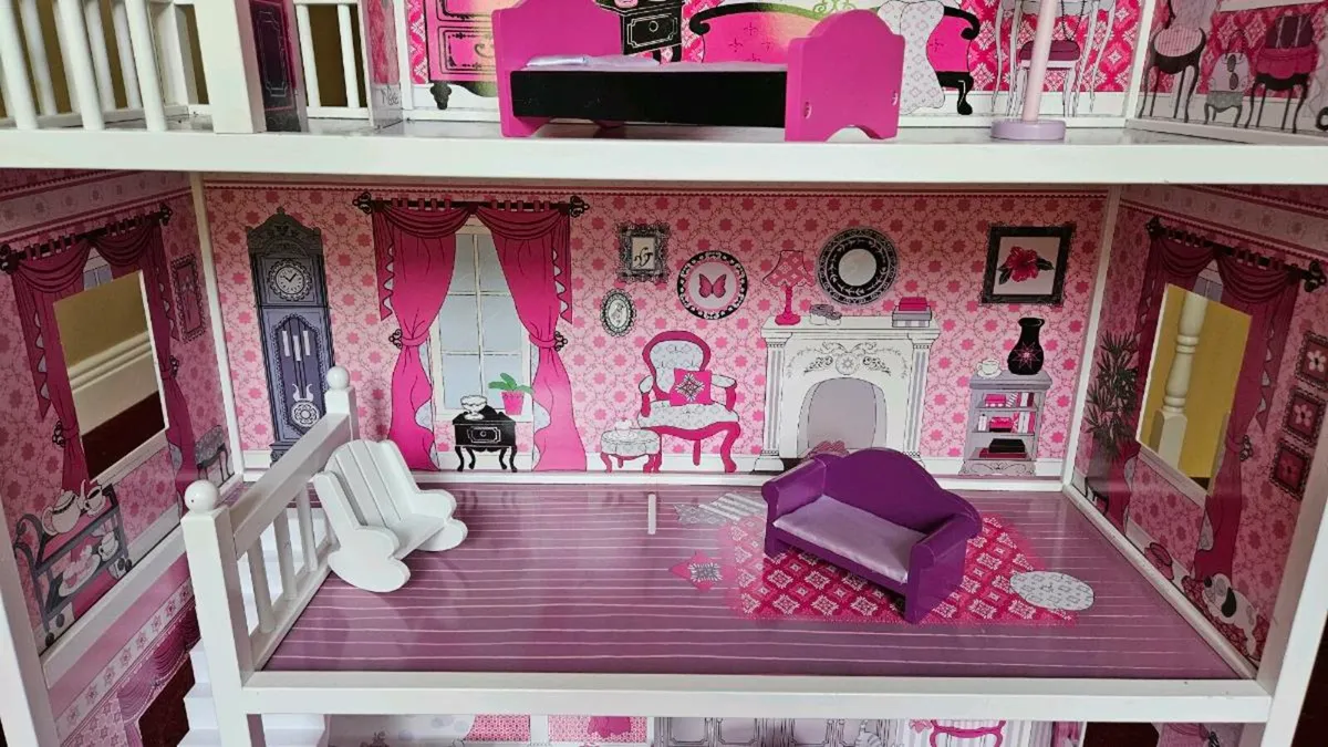 Wooden Doll House - Image 4