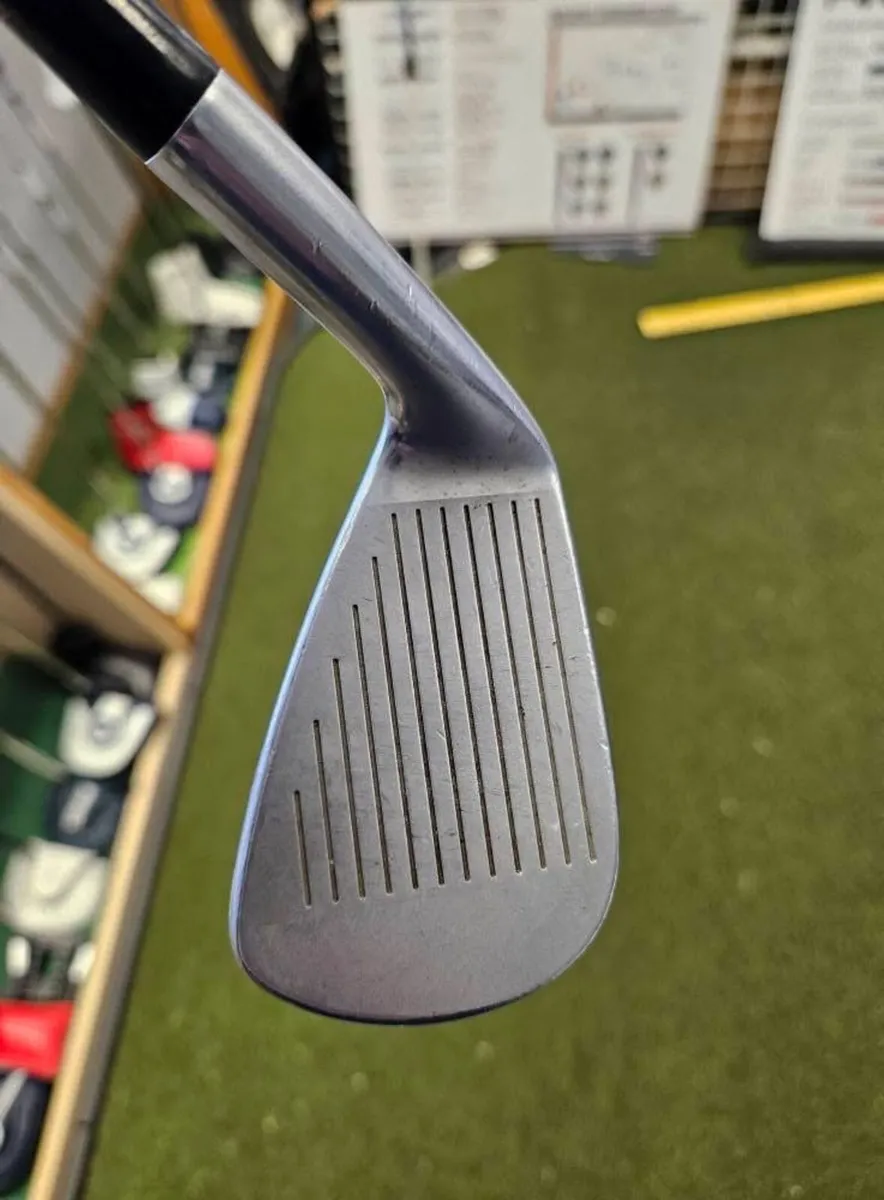Mizuno Jpx 900 Tour Forged Irons - Image 3