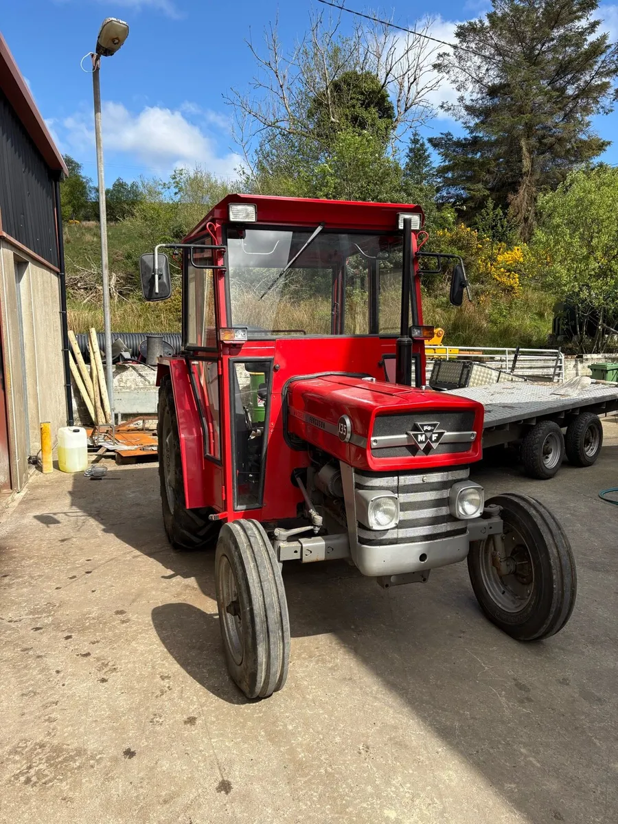 Massey Ferguson 135 - Image 2