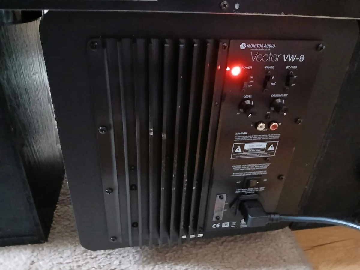Denon Subwoofer - Image 4