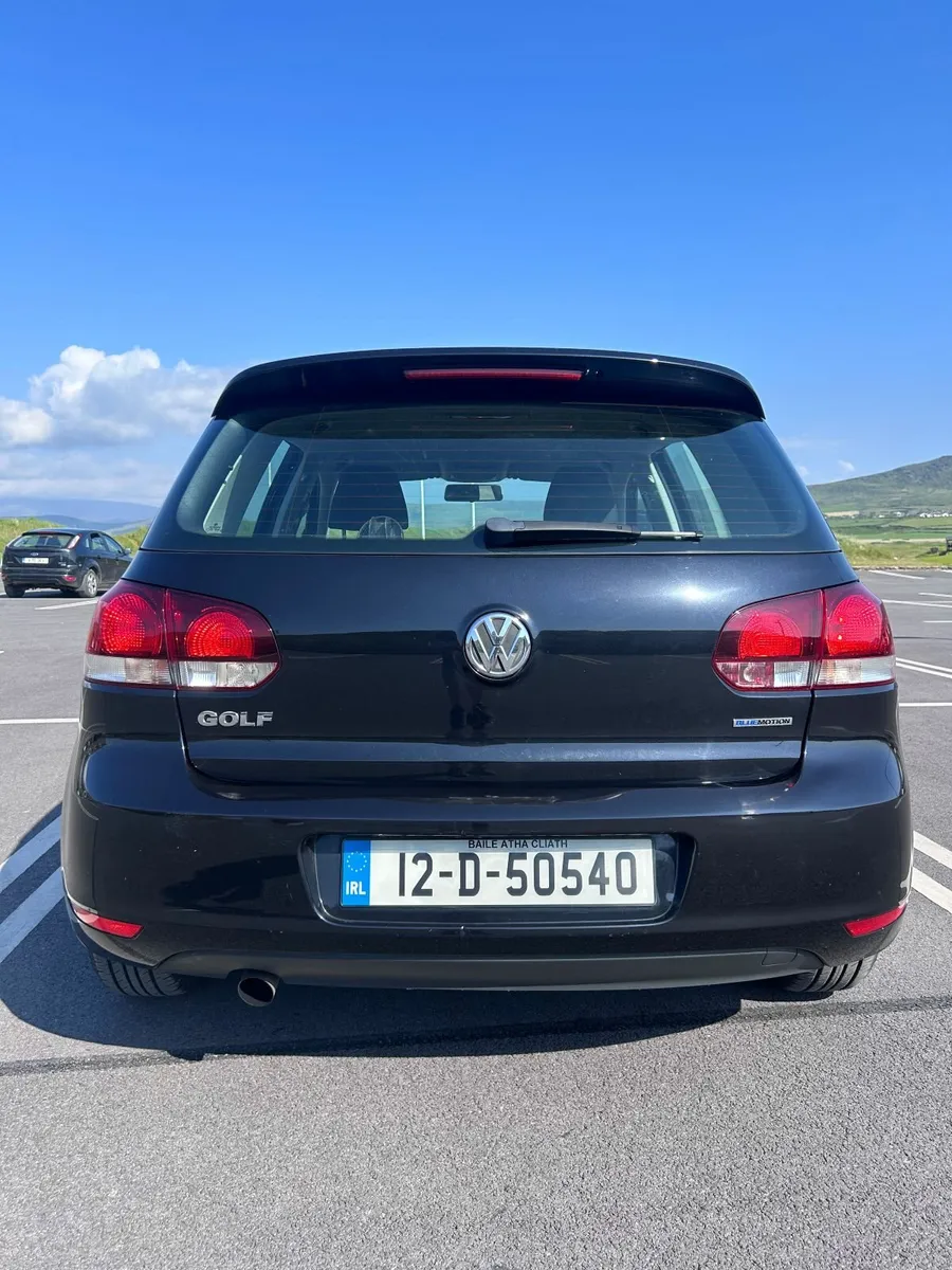 Volkswagen Golf 2012 - Image 2