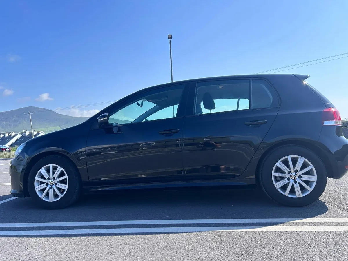 Volkswagen Golf 2012 - Image 3