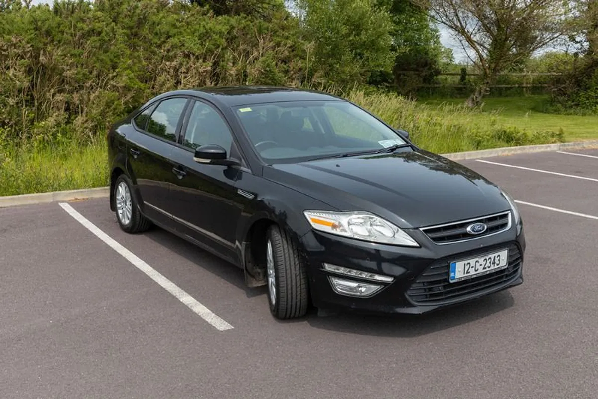 2012 Ford Mondeo Zetec 1.6 Tdci 115ps 5dr - Image 1