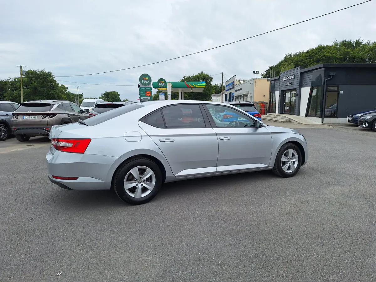 Skoda Superb 2.0 Tdi *App Connect/Led Headlights - Image 3