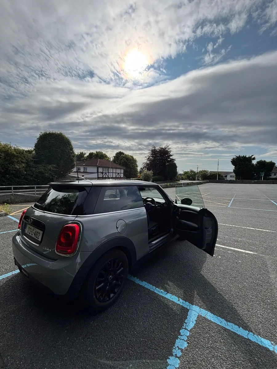 Mini Cooper 2017 - Image 3