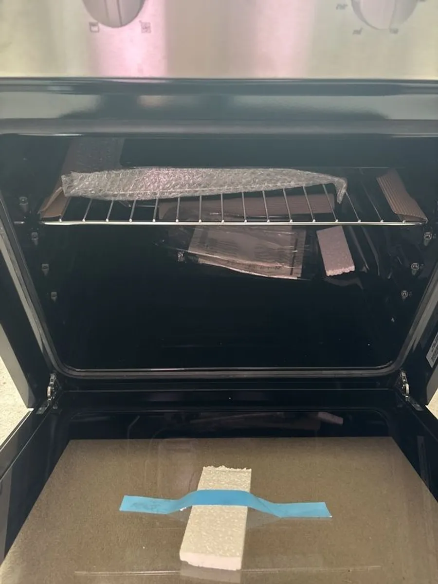 Hob & Oven Brand new - Image 4