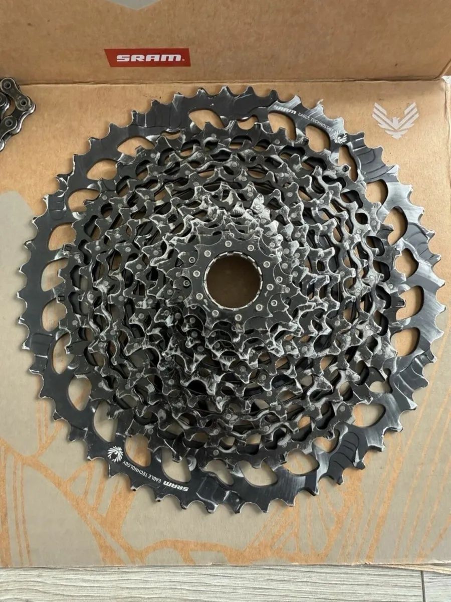 SRAM GX AXS Wireless Groupset Dub 170mm 32T 10-50T - Image 1