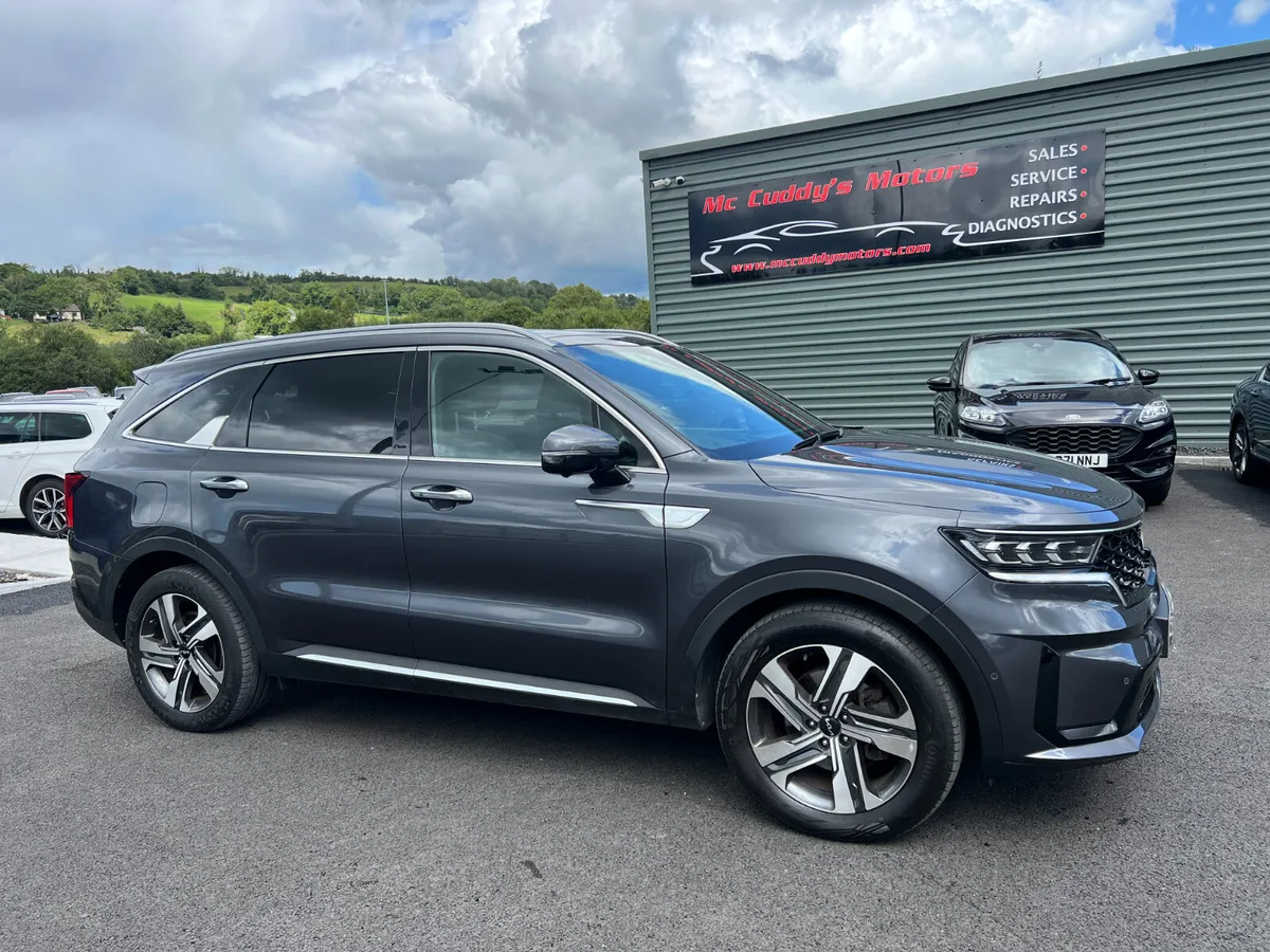 2022 Kia Sorento 4 1.6 PHEV AWD - 7 Seater Auto - Image 1