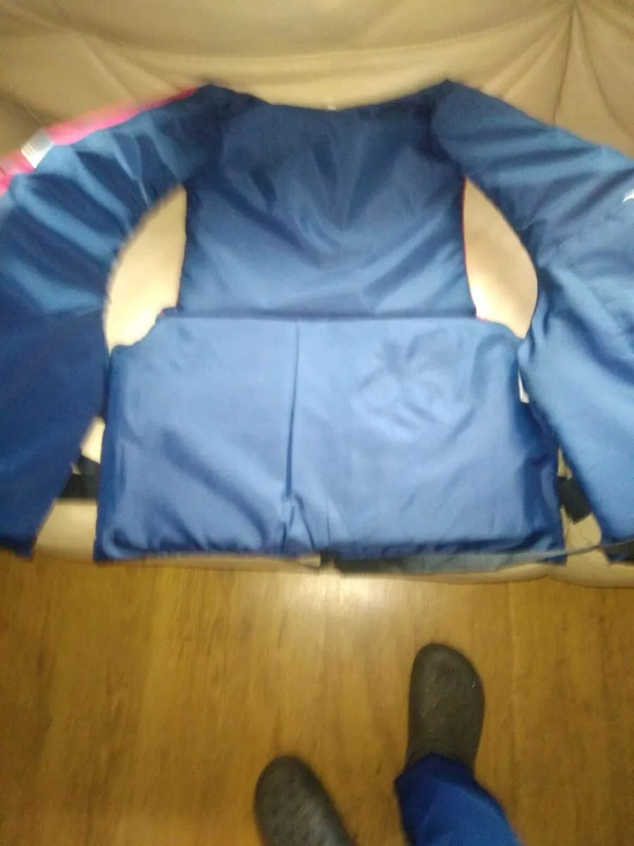 Buoyancy aid - Image 3