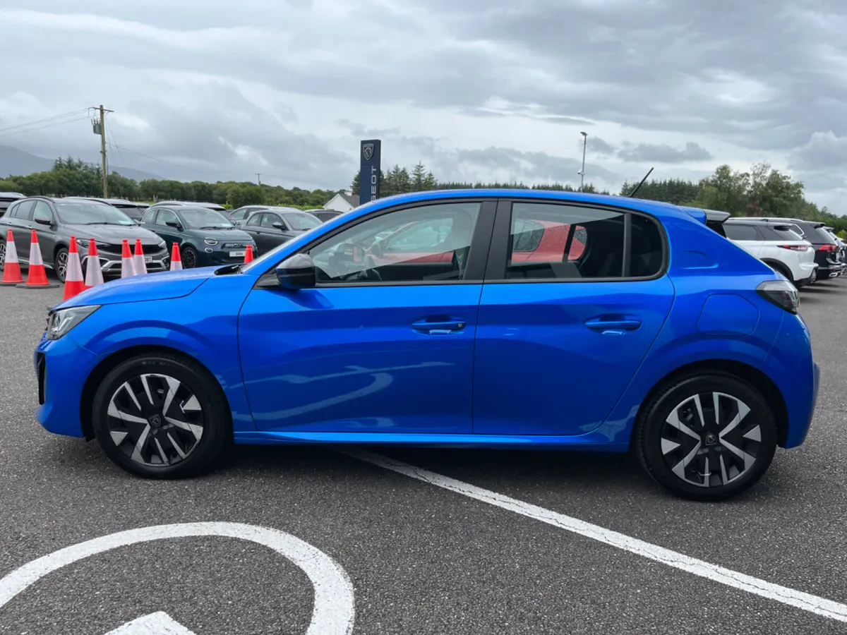 Peugeot 208 2024 - Image 3