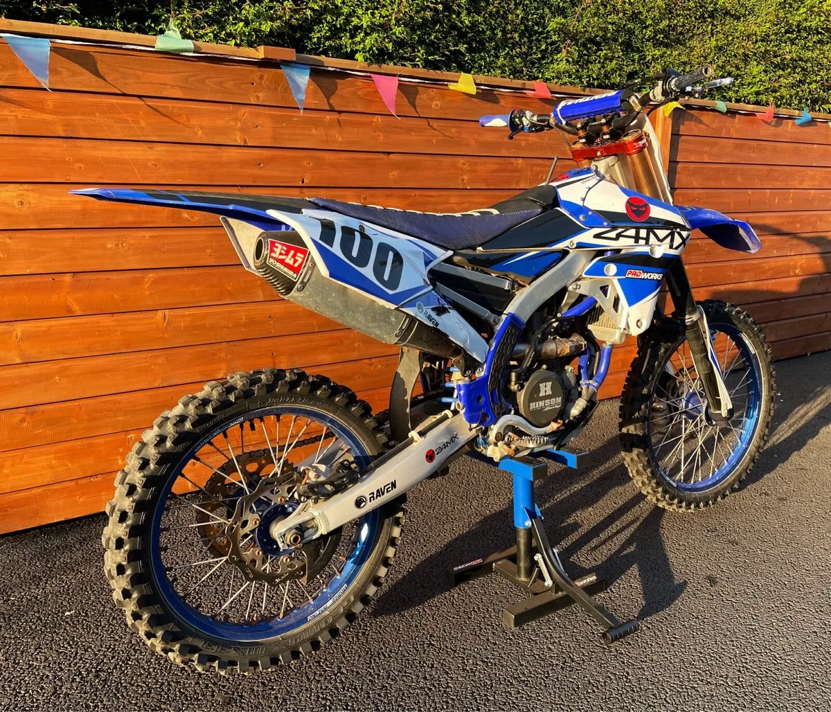 YZF250 - Image 2