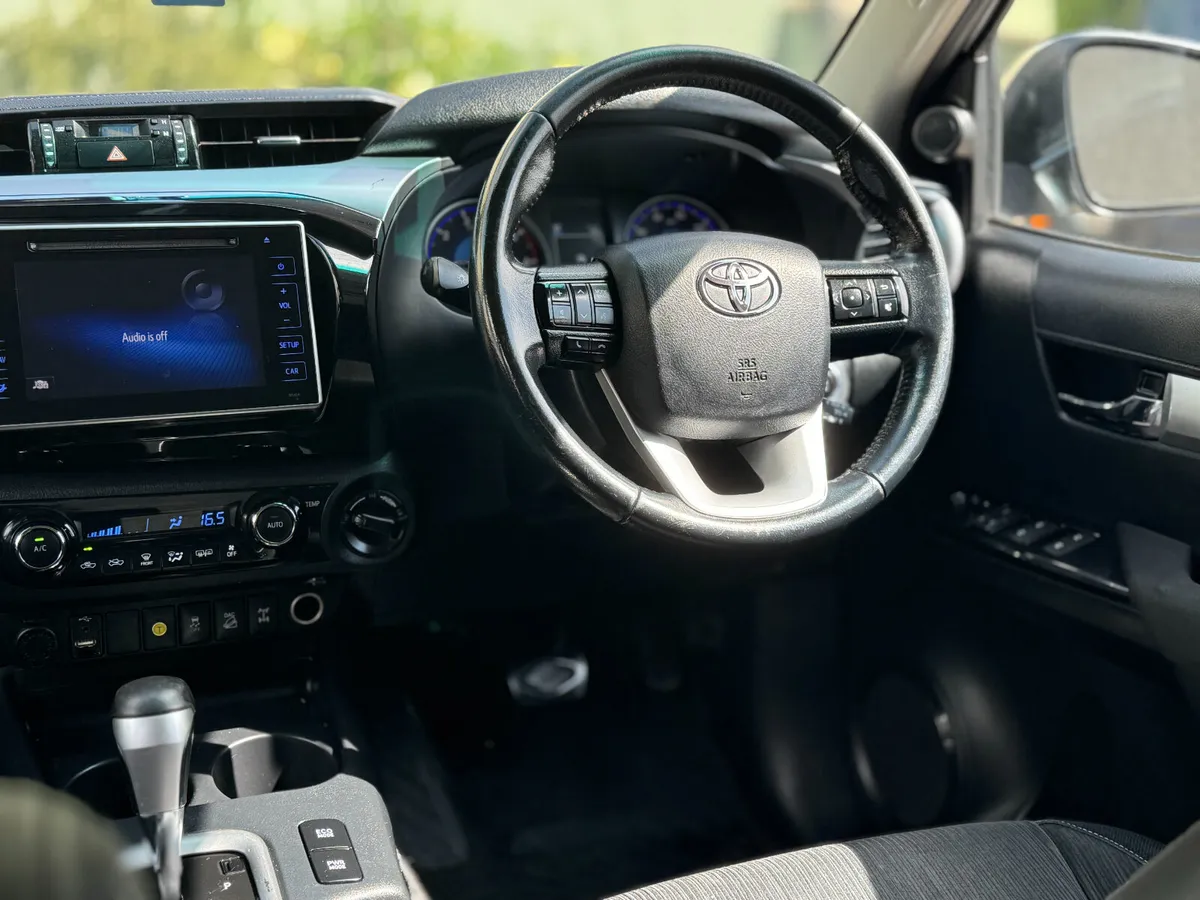 Toyota Hilux 2017, NO VAT, NI, CLEARED PRICE! - Image 3
