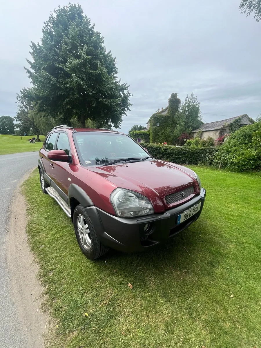 2008 Hyundai Tuscon - Image 1