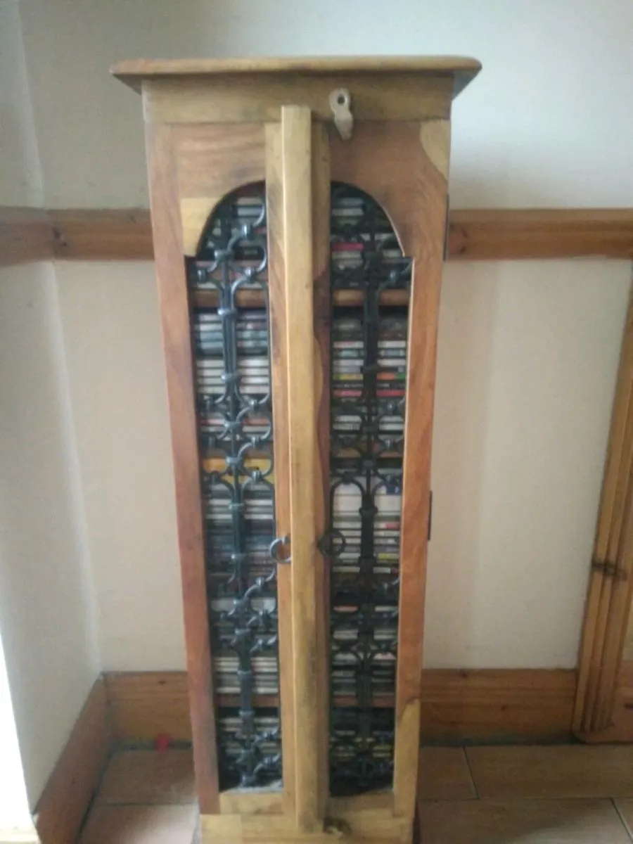 Indian rosewood cd rack ect. - Image 1