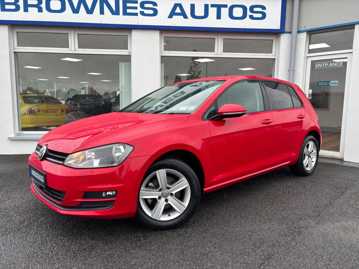 2016 Volkswagen Golf Bluemotion 1.6L TDI - Image 1
