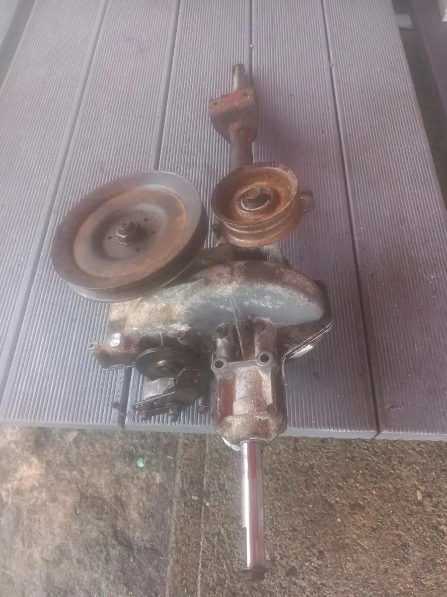 Massey ferguson/M.T.D transmission for sale - Image 2