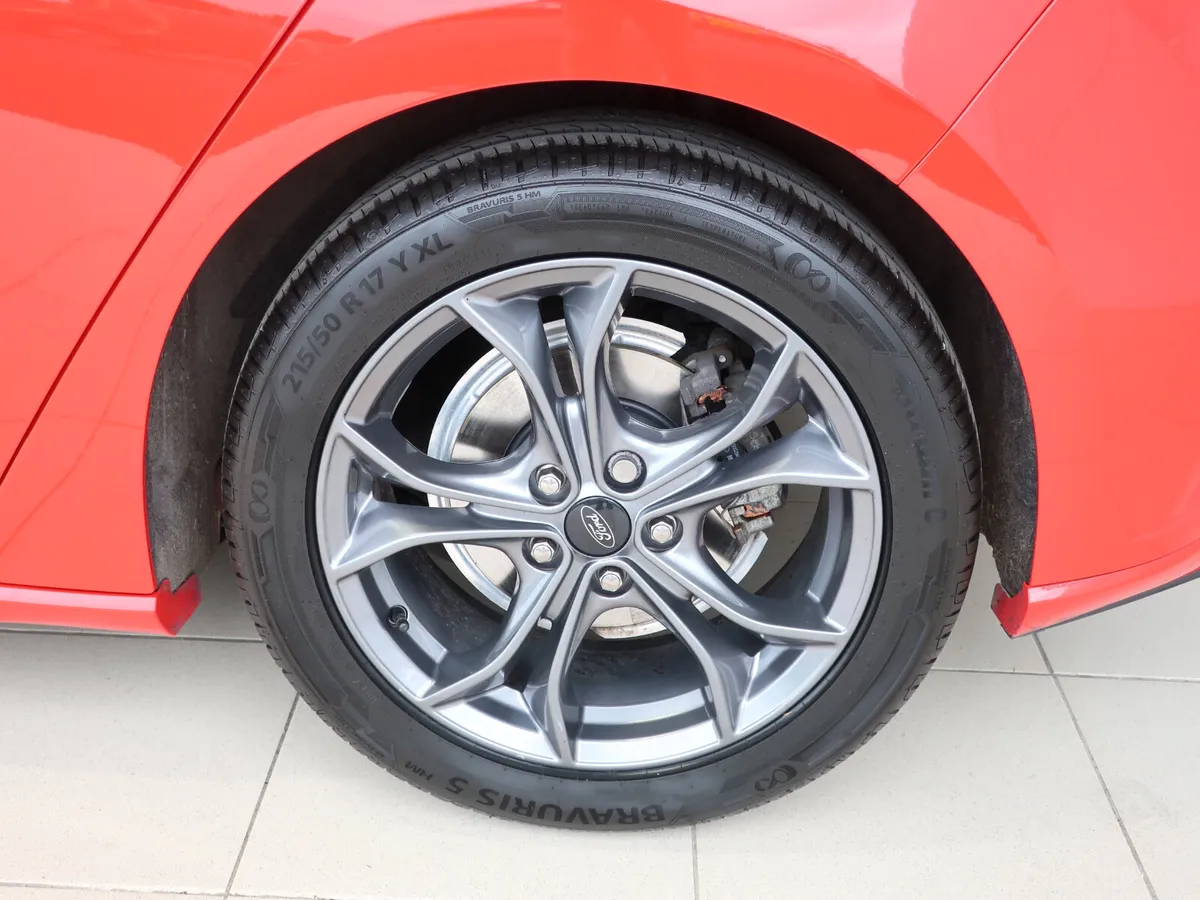 2021 FORD FOCUS 1.5TDCi ST-LINE EDITION 120PS 5DR - Image 4