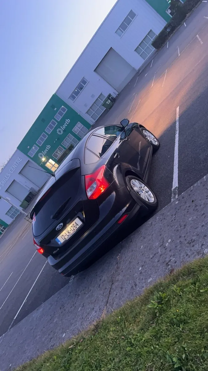 Ford Focus - Image 1