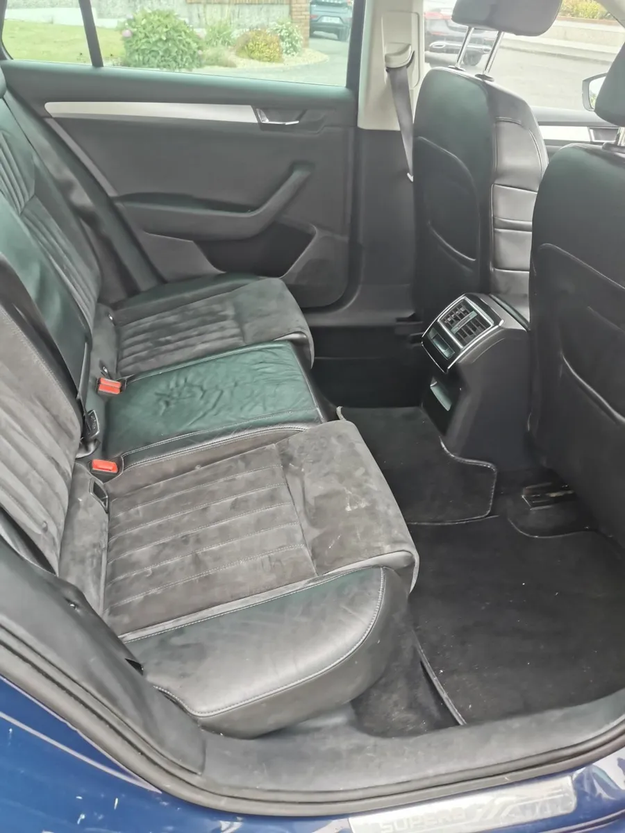 Skoda Superb Estate 2018 - Ambition - Image 2