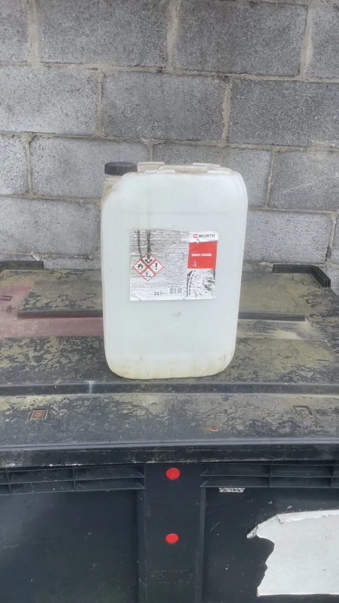 20 litre drums free to take - Image 2
