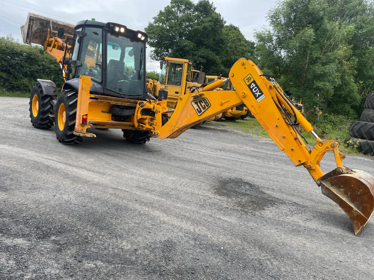 JCB 4CX Digger Loader - Image 3