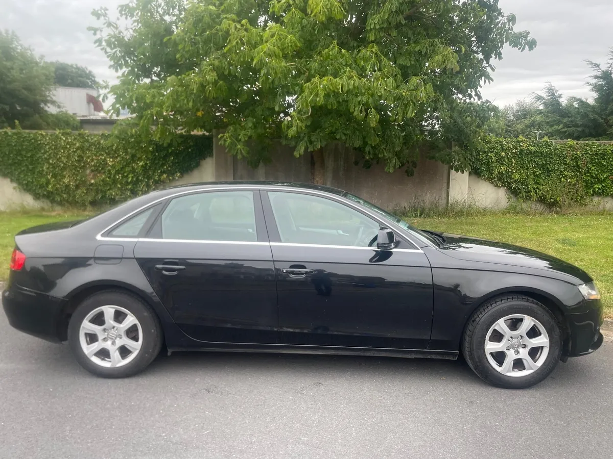 Audi A4 2009 - Image 3