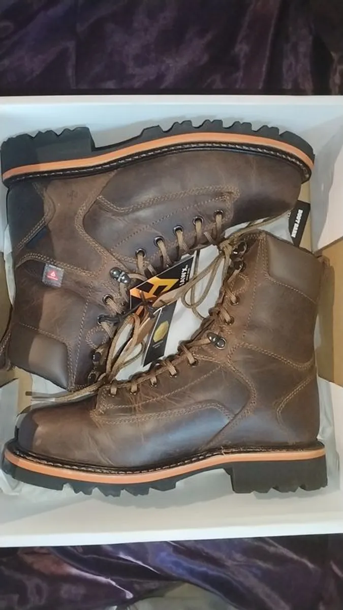 Hawx waterproof 8 inch composite toe work boots. - Image 3