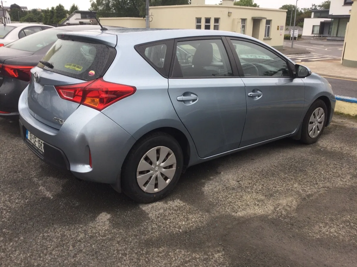 2015 Toyota Auris 1.4 Diesel - Image 4