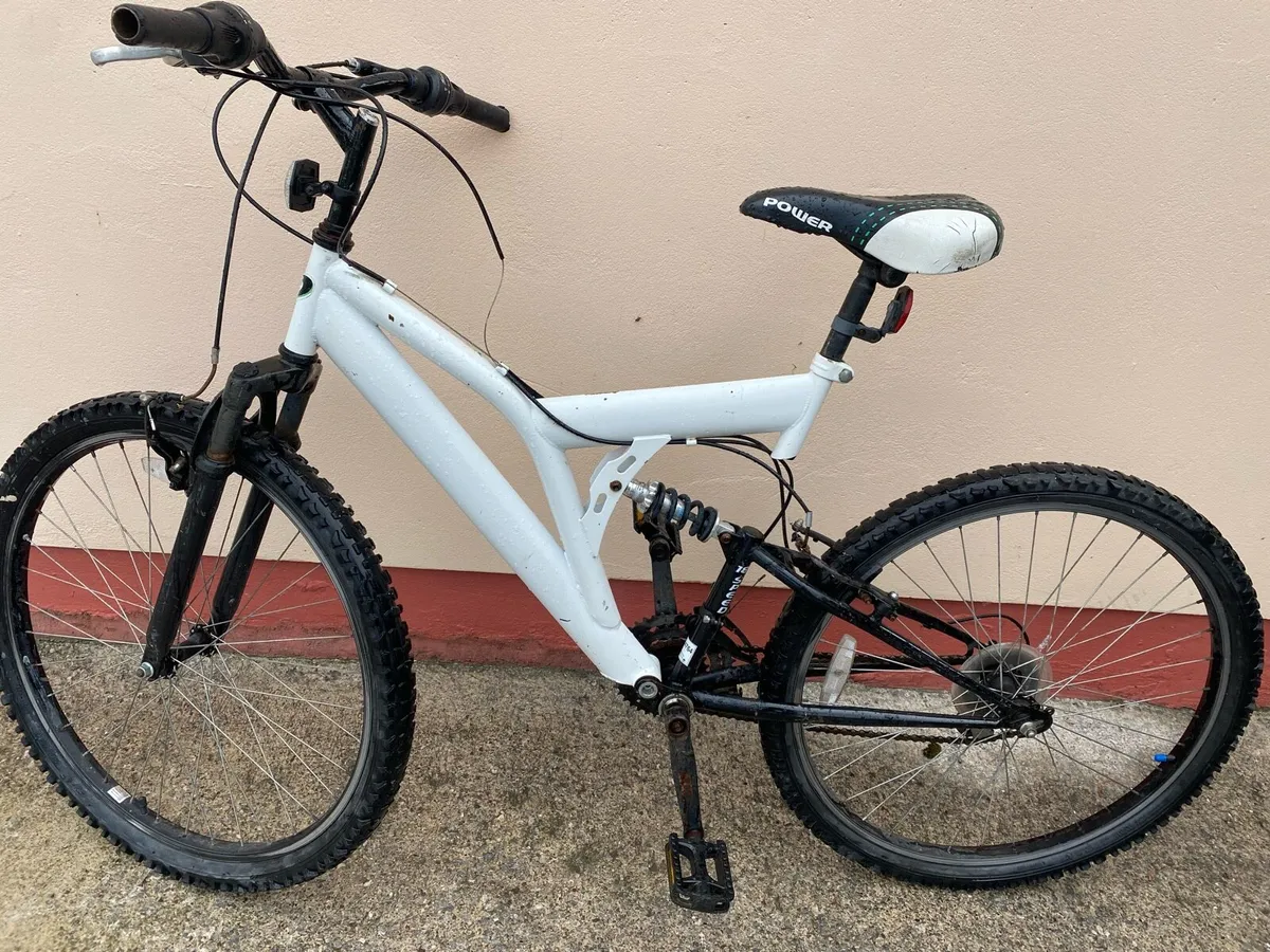 Mountain Bike - Image 1