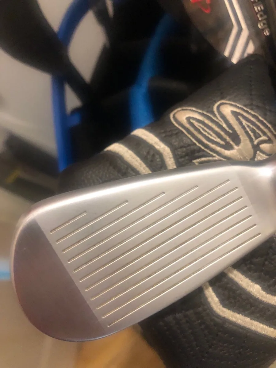 Sim 2 Dhy (4) Hybrid Iron (New & Pristine) - Image 4
