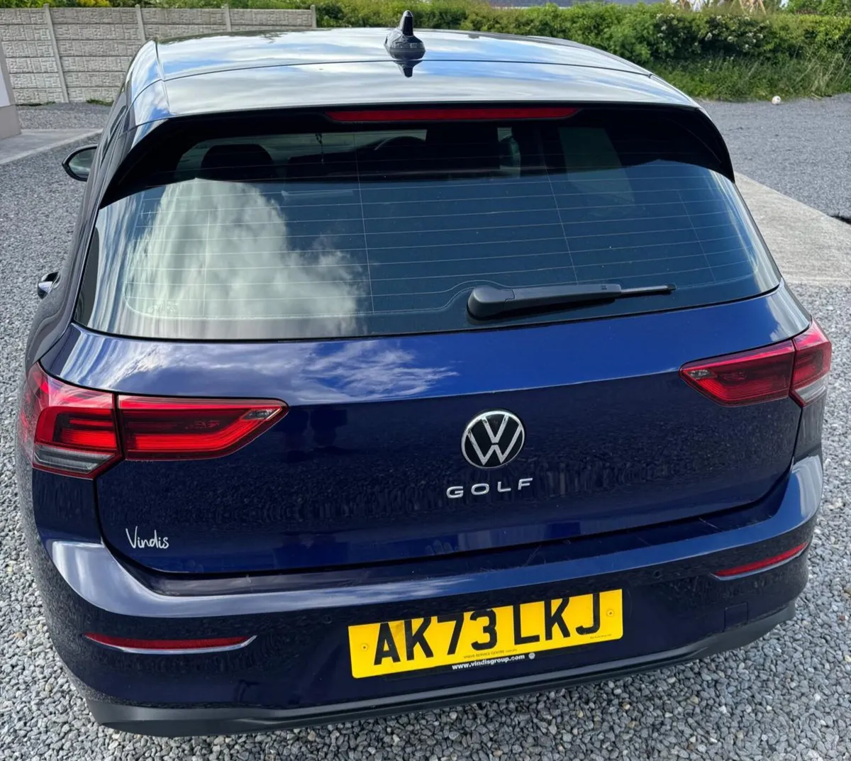 Car - Image 2