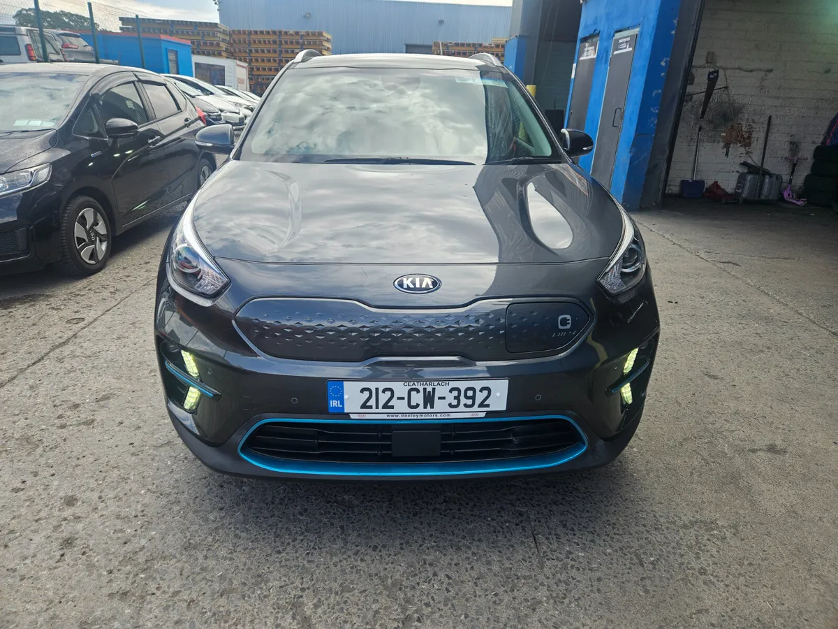 2021 Kia e-Niro plug in electric - Image 2