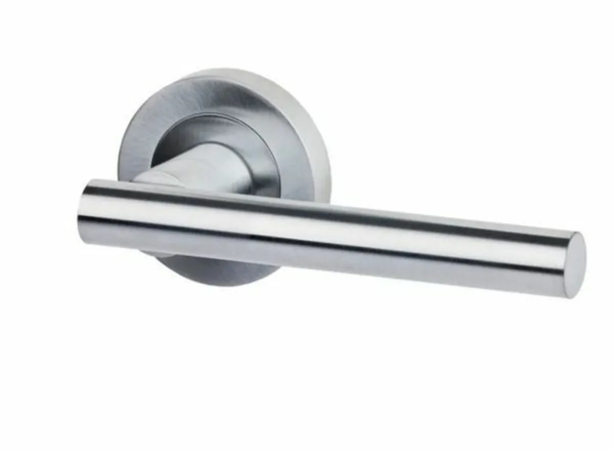 Hyperion Privacy Door Handle Kit - Image 1