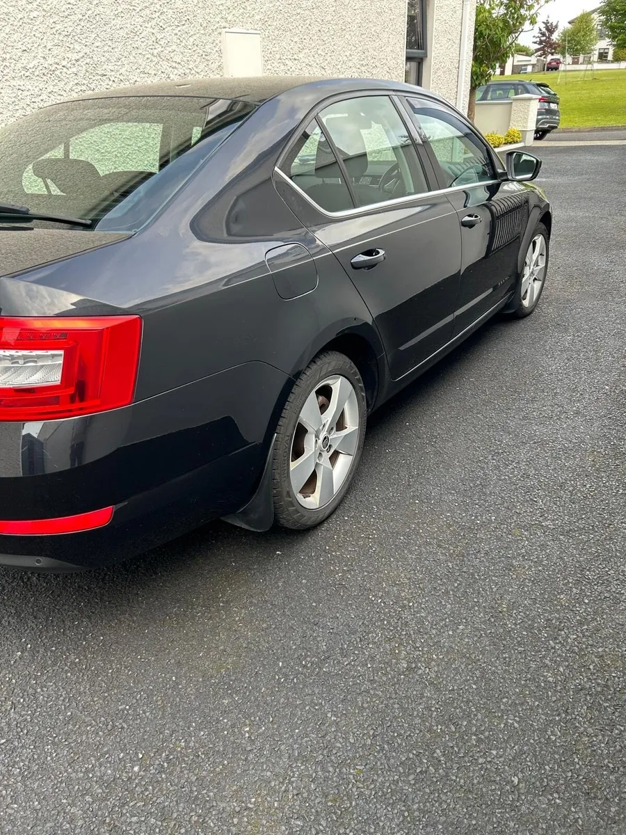 2016 Skoda Octavia 1.6L 115bhp - Image 3