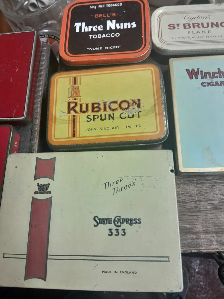 Vintage  tin boxes - Image 4