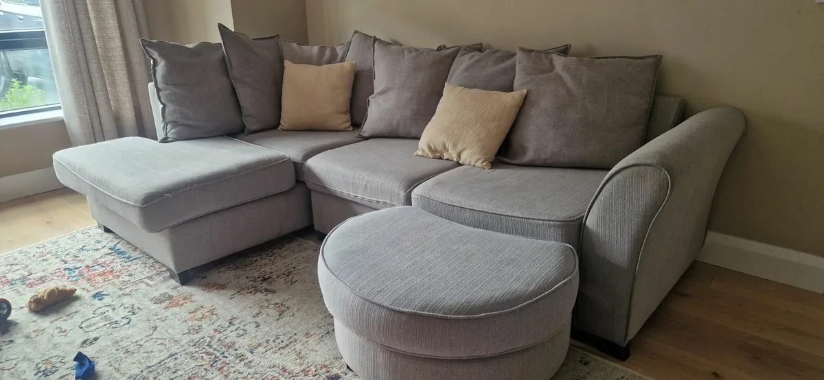 Sofa - Image 3