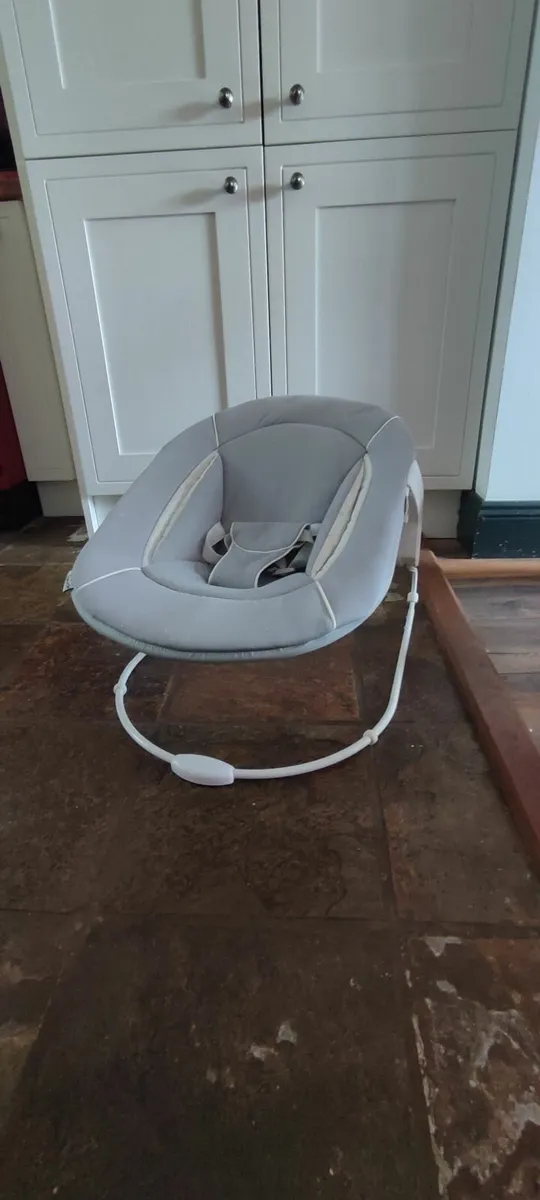 Highchair and Bouncer 2-in-1 - Image 2