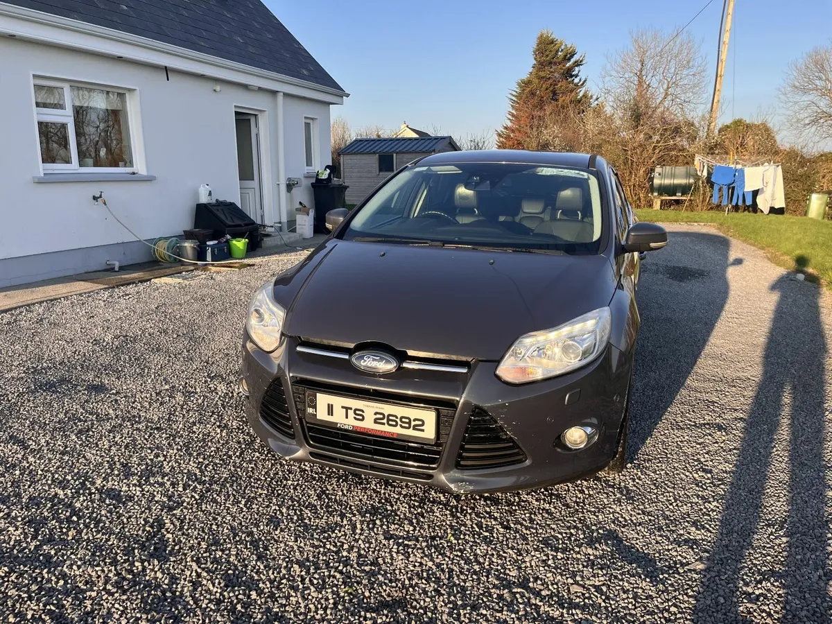 Ford Focus 2011 - Image 1