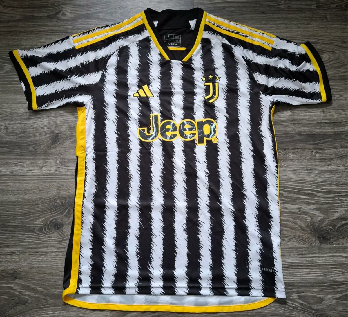Cristiano Ronaldo jersey - Image 1