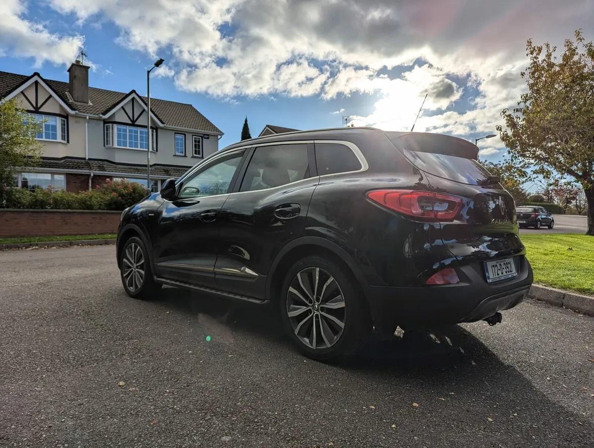 RENAULT KADJAR SIGNATURE BOSE EDITION 1.5 dCi Auto - Image 4
