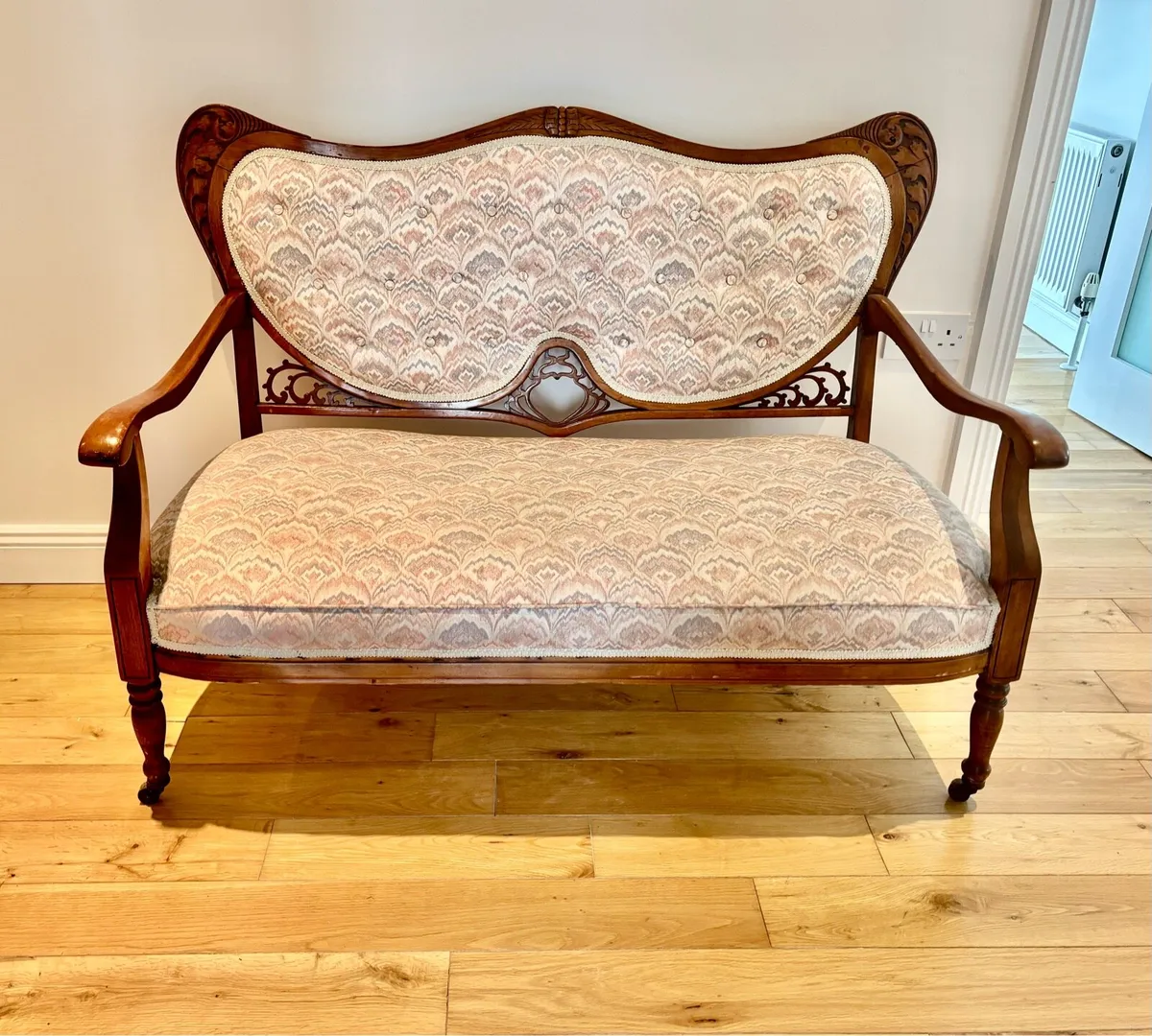 Antique / vintage 2 seater loveseat armchair - Image 1