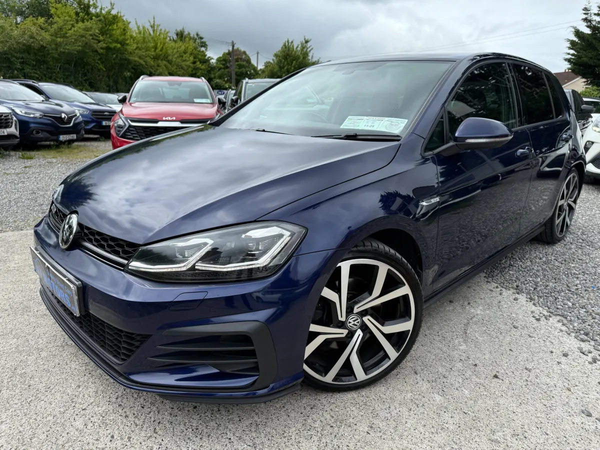 2017 Volkswagen Golf  2.0 TDI GTD - Image 2