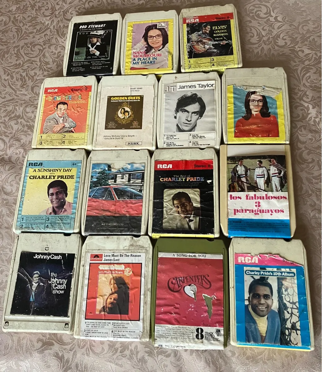 8 track tapes - Image 1