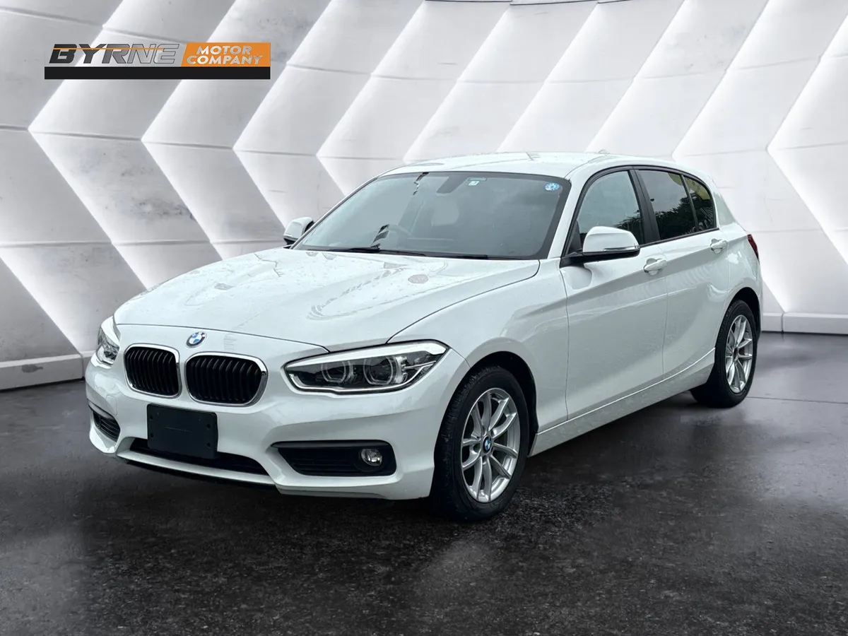 BMW 118i ES AUTO, 2015 - Image 1
