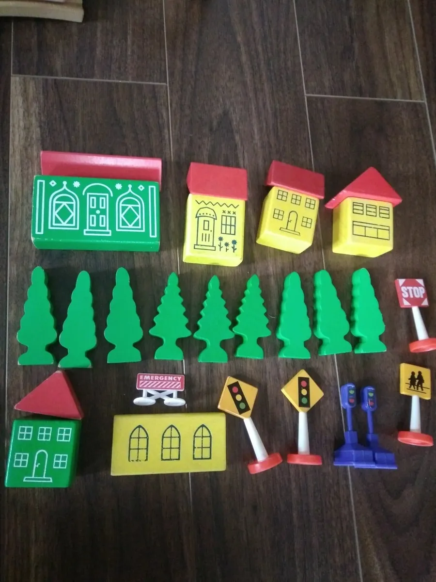 Wooden train set - Image 4