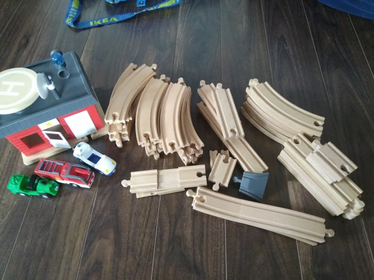 Wooden train set - Image 1